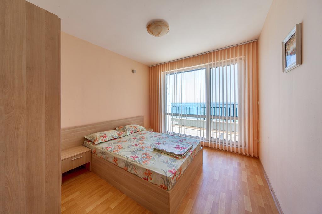 Panorama Kabakum Apartments - Free Parking Golden Sands Esterno foto