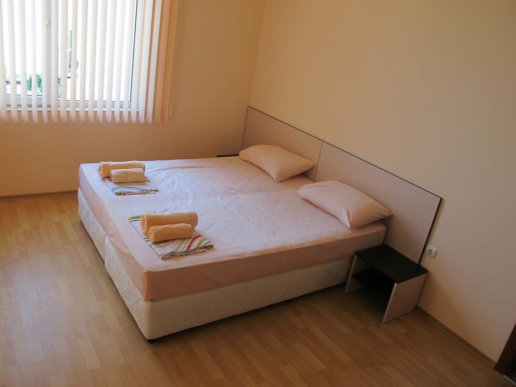 Panorama Kabakum Apartments - Free Parking Golden Sands Esterno foto