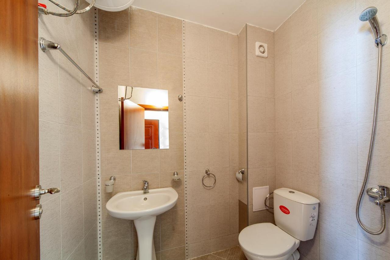 Panorama Kabakum Apartments - Free Parking Golden Sands Esterno foto