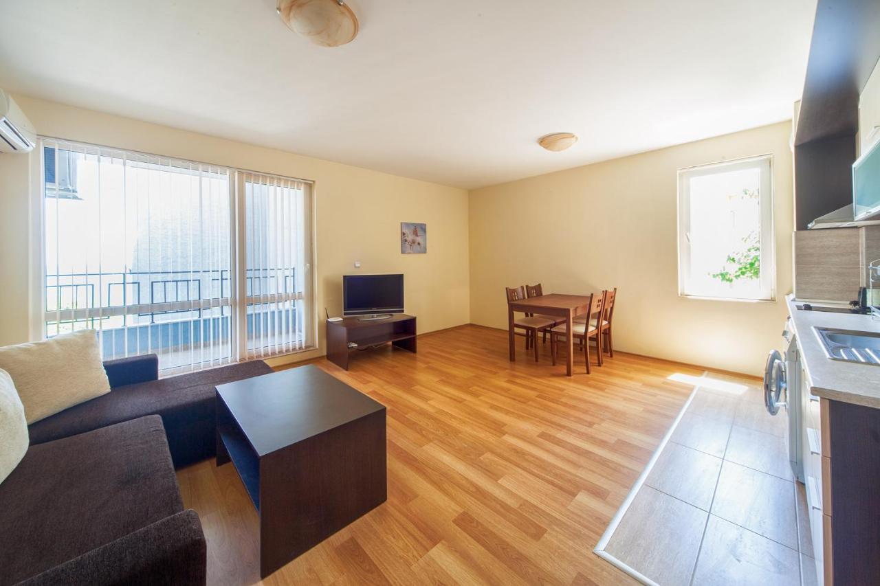Panorama Kabakum Apartments - Free Parking Golden Sands Esterno foto
