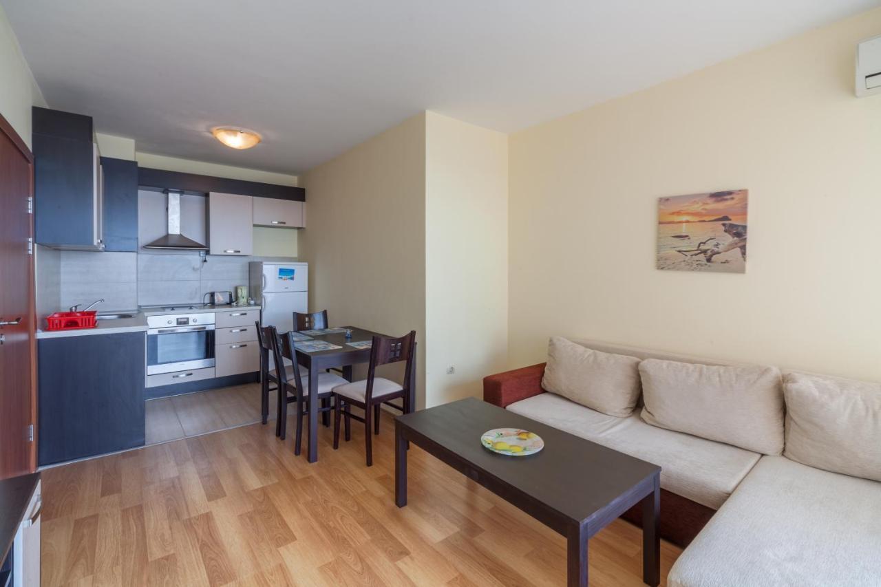 Panorama Kabakum Apartments - Free Parking Golden Sands Esterno foto